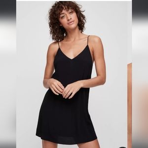 Aritzia Vivienne Dress - S